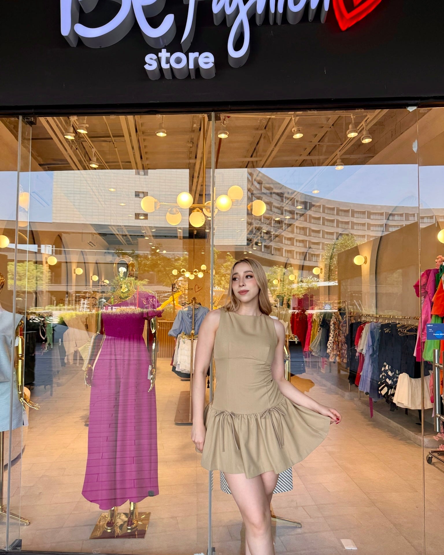 Vestido con dobladillo globo y lazos delanteros - Be Fashion Store