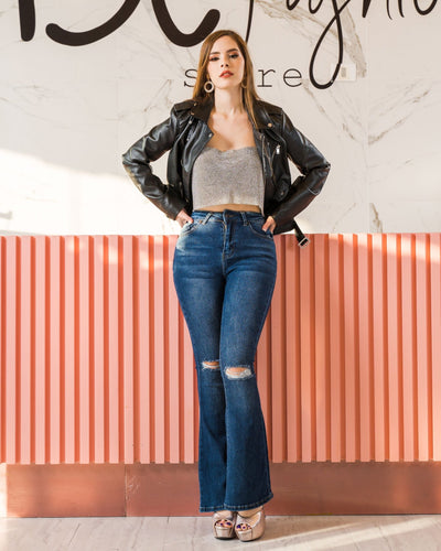 Jeans Flare Rodilla Costura Rasgada - Be Fashion Store