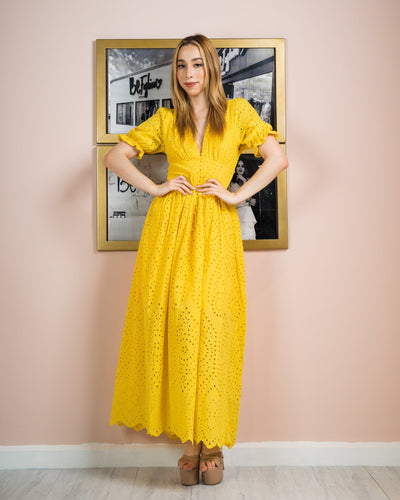 Vestido largo bordado perforado y manga corta - Be Fashion Store