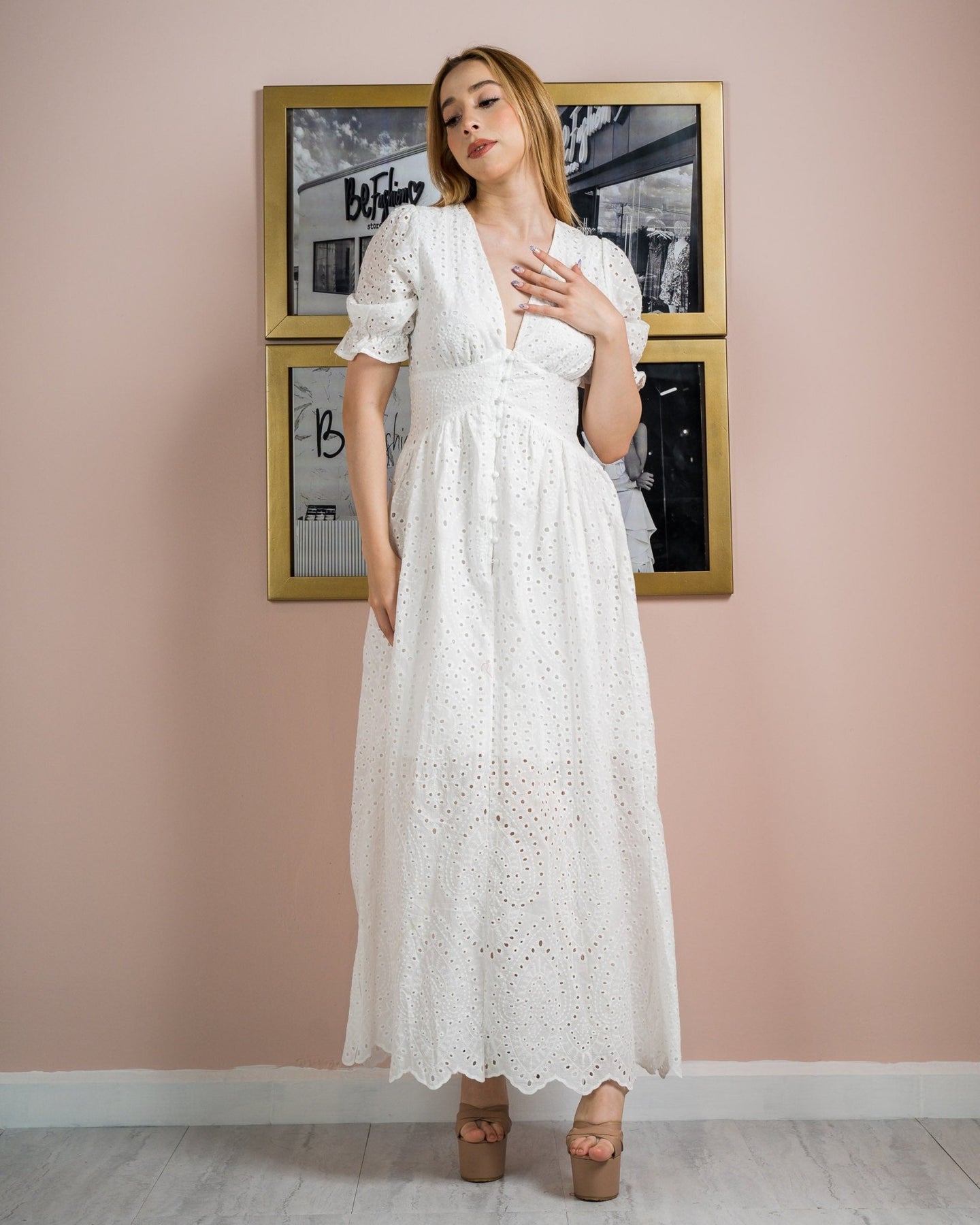 Vestido bordado perforado shop